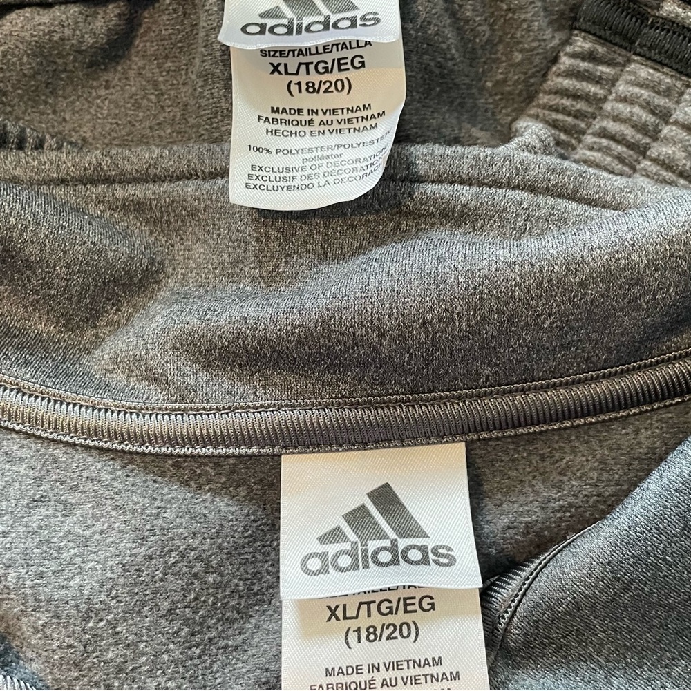 Adidas Boys Size XL 18/20 Track Jacket Pants Gray Black Stripes - Picture 4 of 4